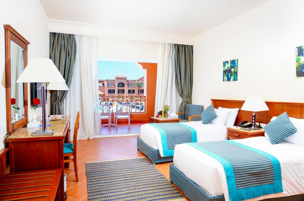 ホテル Charmillion Club Aquapark シャルム・エル・シェイク エクステリア 写真 A room at the hotel
