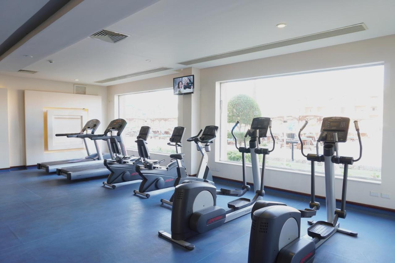 ホテル Charmillion Club Aquapark シャルム・エル・シェイク エクステリア 写真 Elliptical cross trainers